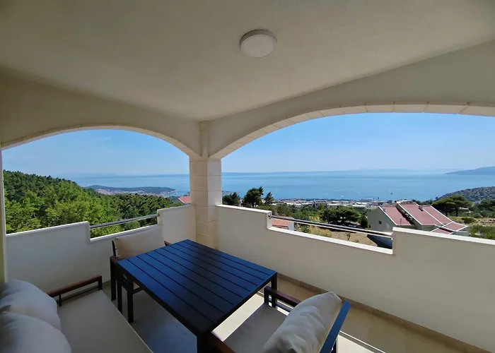 Maris * Makarska