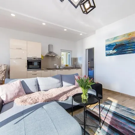 Maris Apartment Makarska