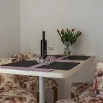 Maris * Makarska