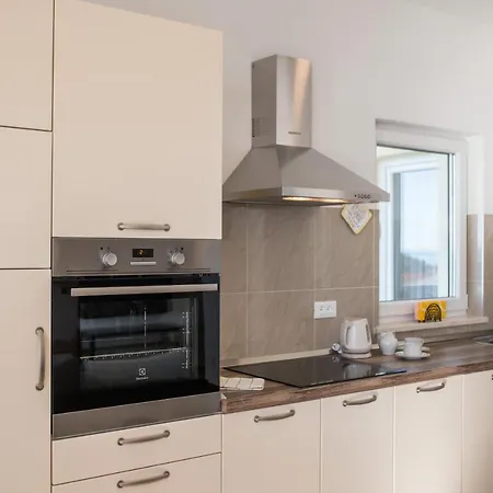 Maris Apartament